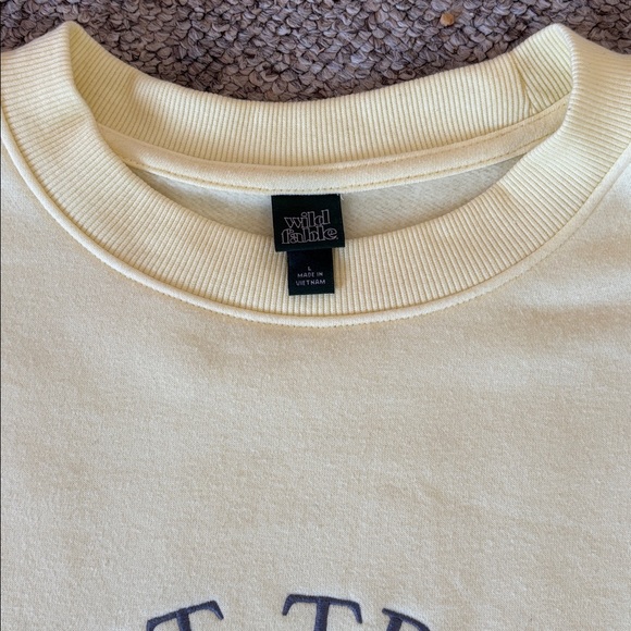 Yellow Saint-Tropez Sweatshirt and Shorts Set - Picture 4 of 6